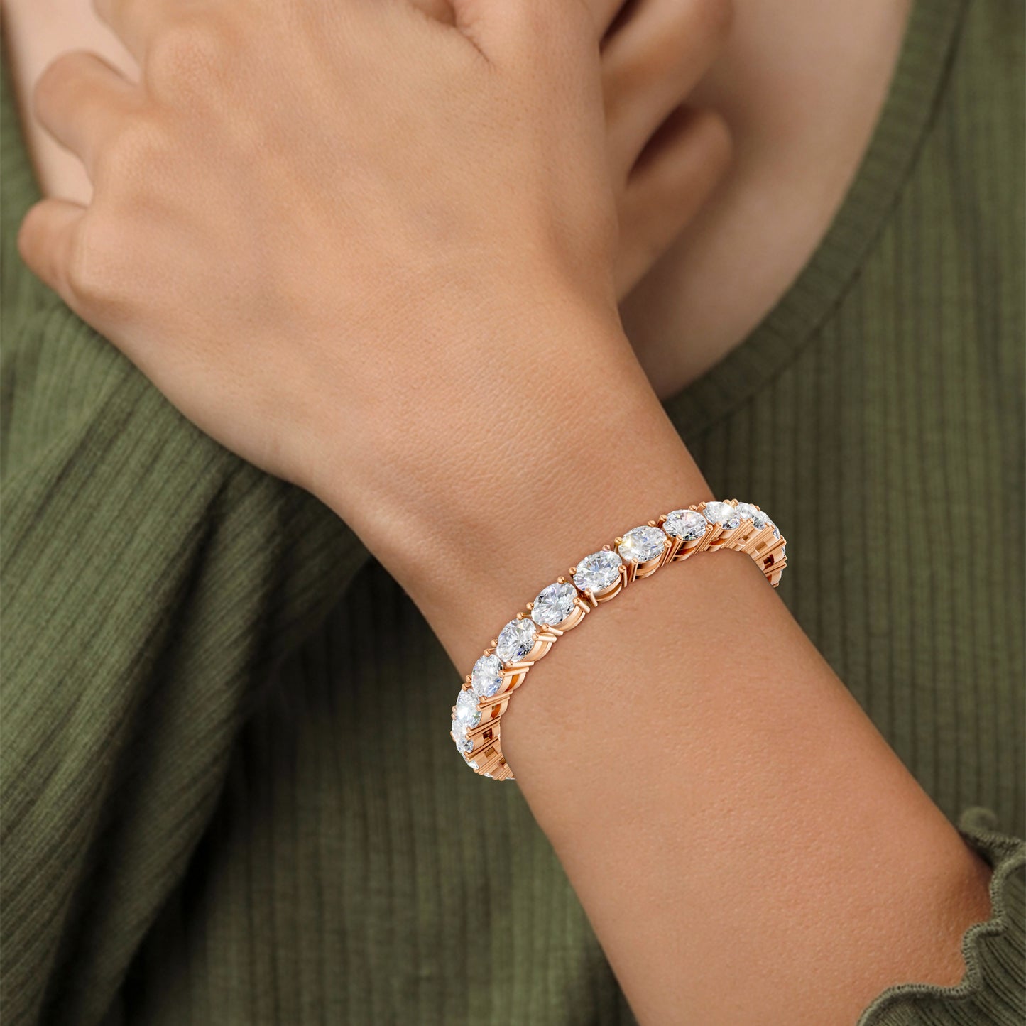 Worn gracefully, the bracelet exudes romantic charm with shimmering diamonds set in rose gold.