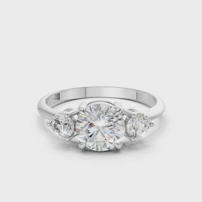 360° rotating video displaying radiant reflections from each diamond and the clean brilliance of white gold.