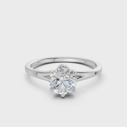 360° motion revealing the diamond’s internal fire and the refined brilliance of the white gold setting.